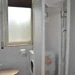 Nyaraló Melina Szirakúza